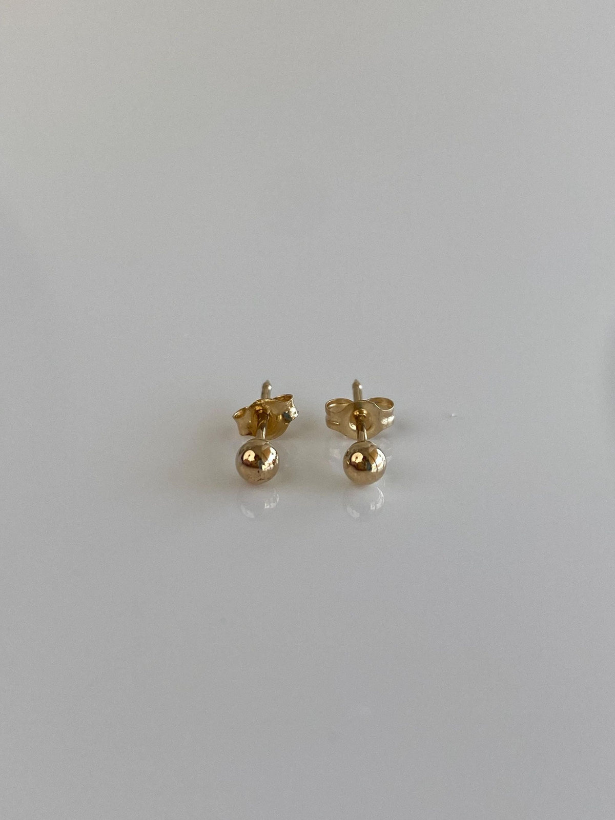Vintage 14k Yellow Gold Ball Stud Earrings