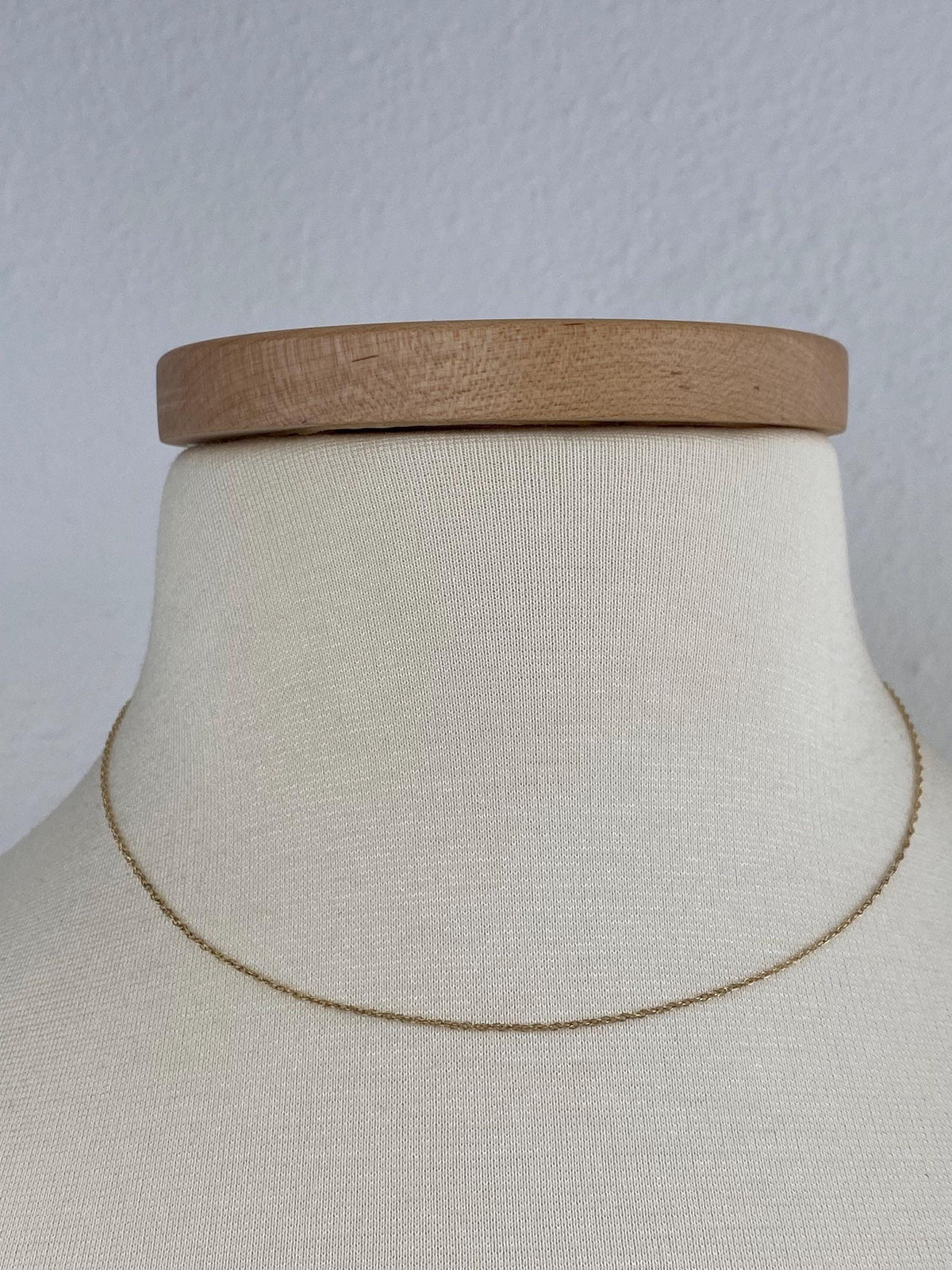 Vintage Solid 10k Yellow Gold Dainty Chain Necklace - 16.25 inches