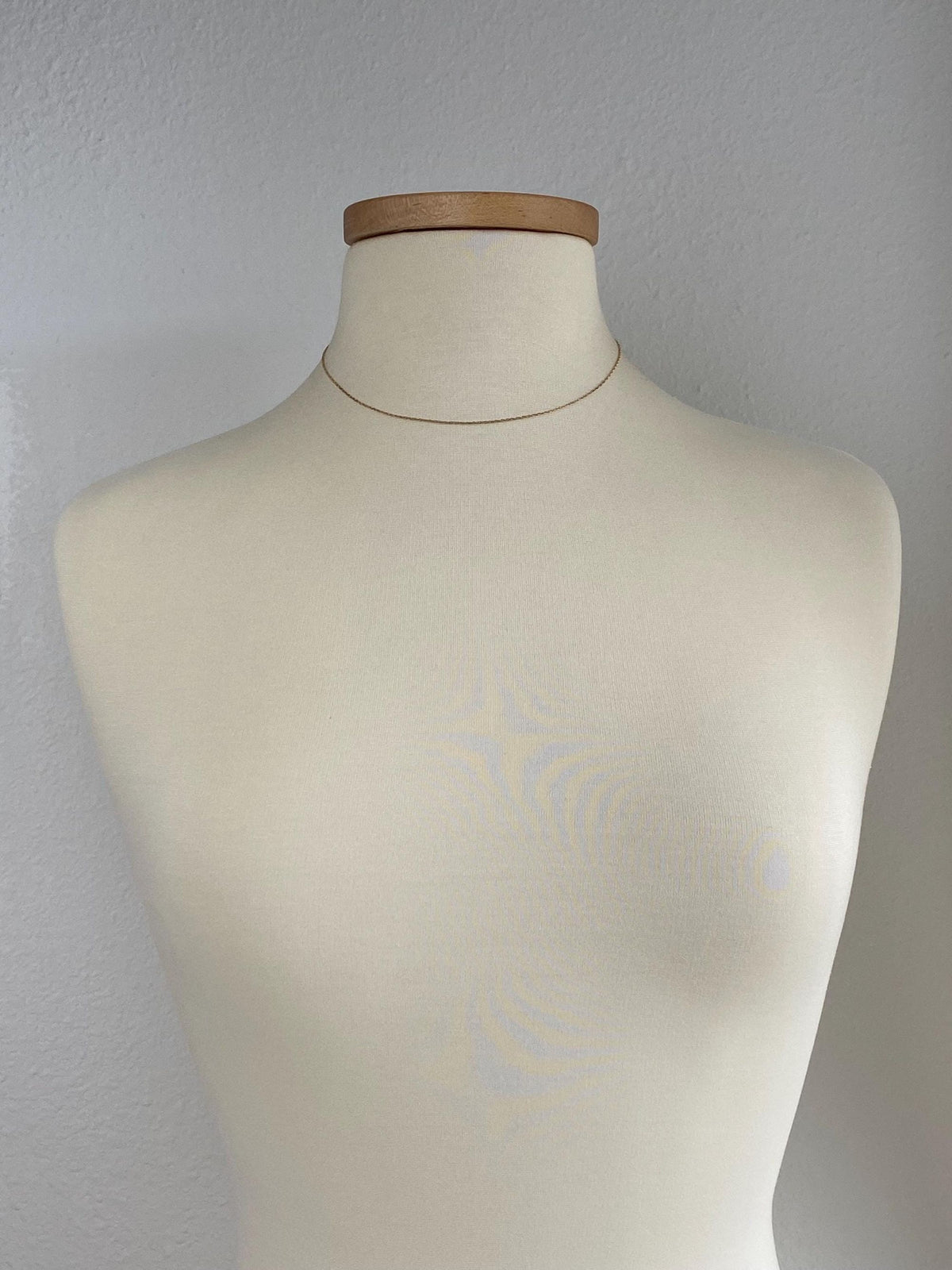 Vintage Solid 10k Yellow Gold Dainty Chain Necklace - 16.25 inches