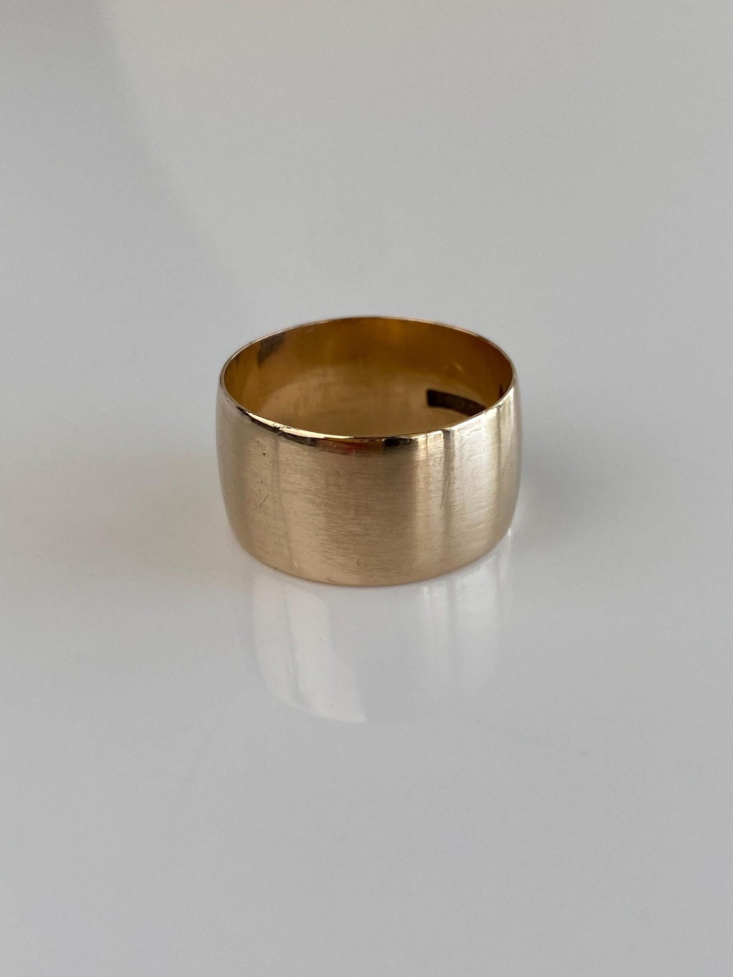 Vintage Solid 10k Yellow Gold Satin Wide Ring Band - Size 9.5