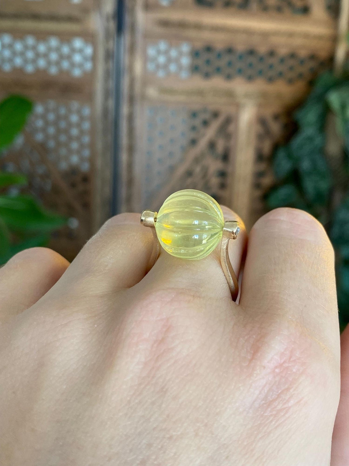 Vintage Solid 18k Yellow Gold Fidget Lemon Quartz Roller Ball & Diamond Ring - Size 6.75