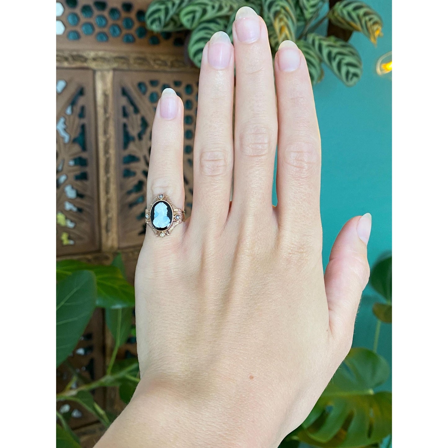 Vintage Solid 10k Rosey Gold Seed Pearl Cameo Ring - Size 3.75