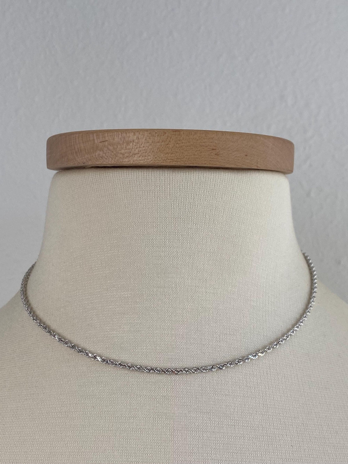Vintage Solid 14k White Gold Rope Chain Necklace - 16 inches
