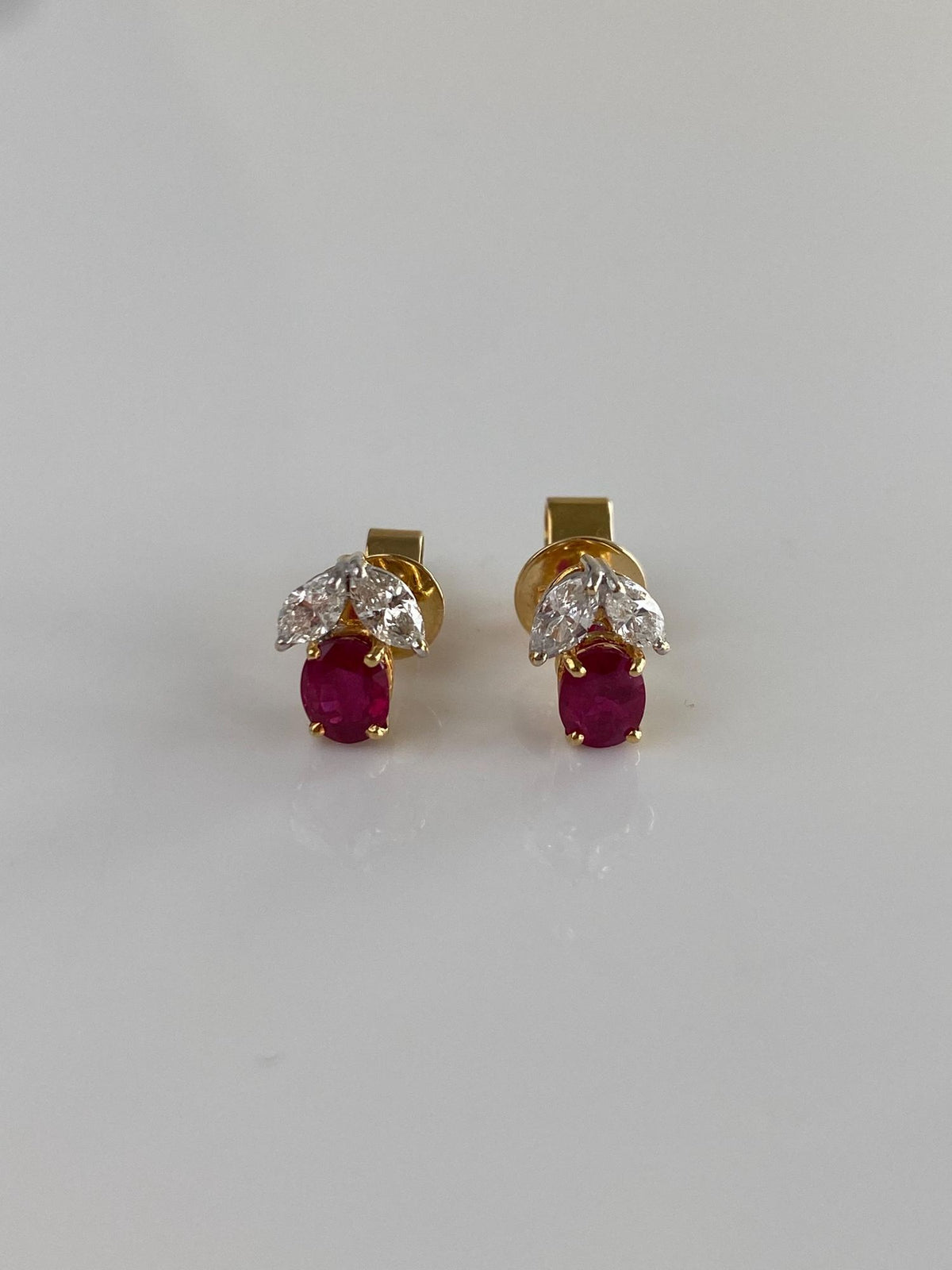 Vintage Solid 18k Yellow Gold Marquis Diamonds Ruby Stud Earrings
