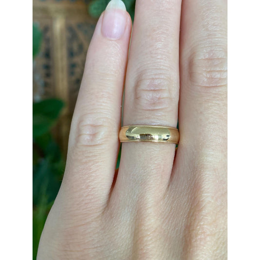 Vintage Solid 14k Yellow Gold Milgrain Ring Band - Size 5.75
