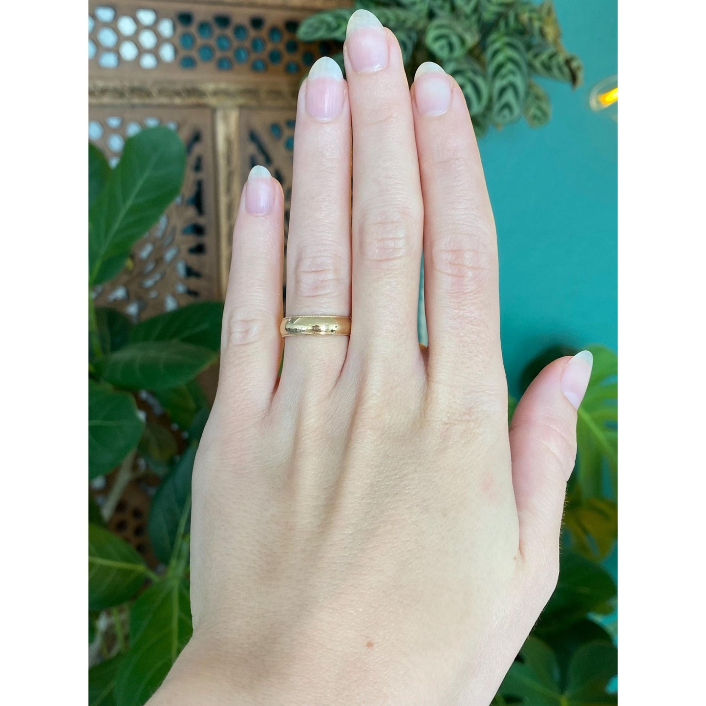 Vintage Solid 14k Yellow Gold Milgrain Ring Band - Size 5.75