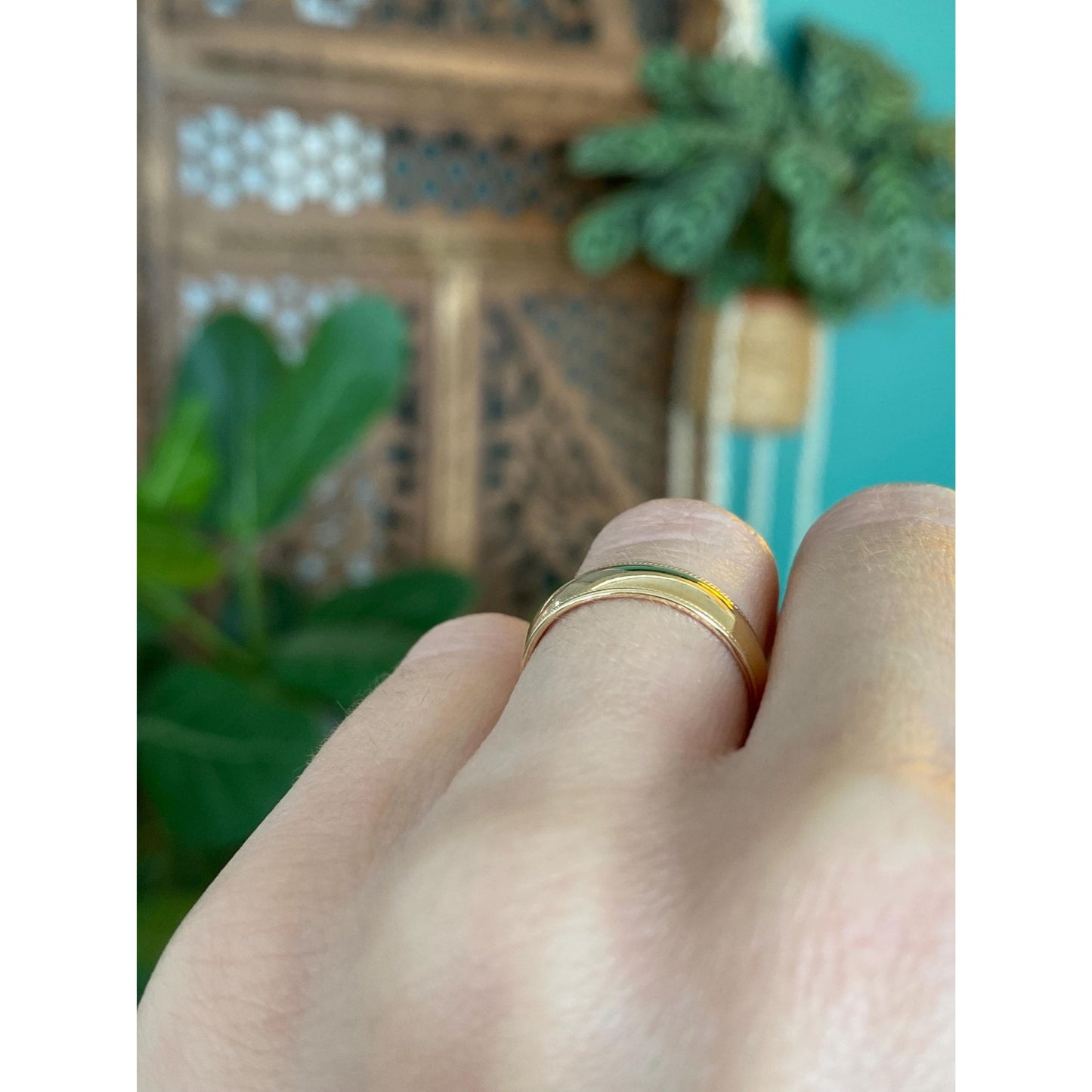 Vintage Solid 14k Yellow Gold Milgrain Ring Band - Size 5.75