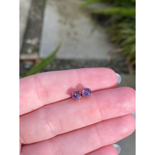 Vintage Solid 14k Yellow Gold Purple Cubic Zirconia Stud Earrings