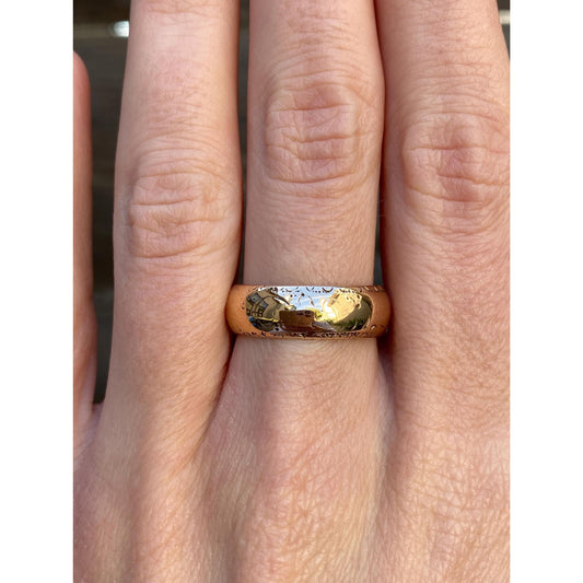 Vintage Solid 14k Yellow Gold Wide Worn Pattern Ring Band - Size 7.5