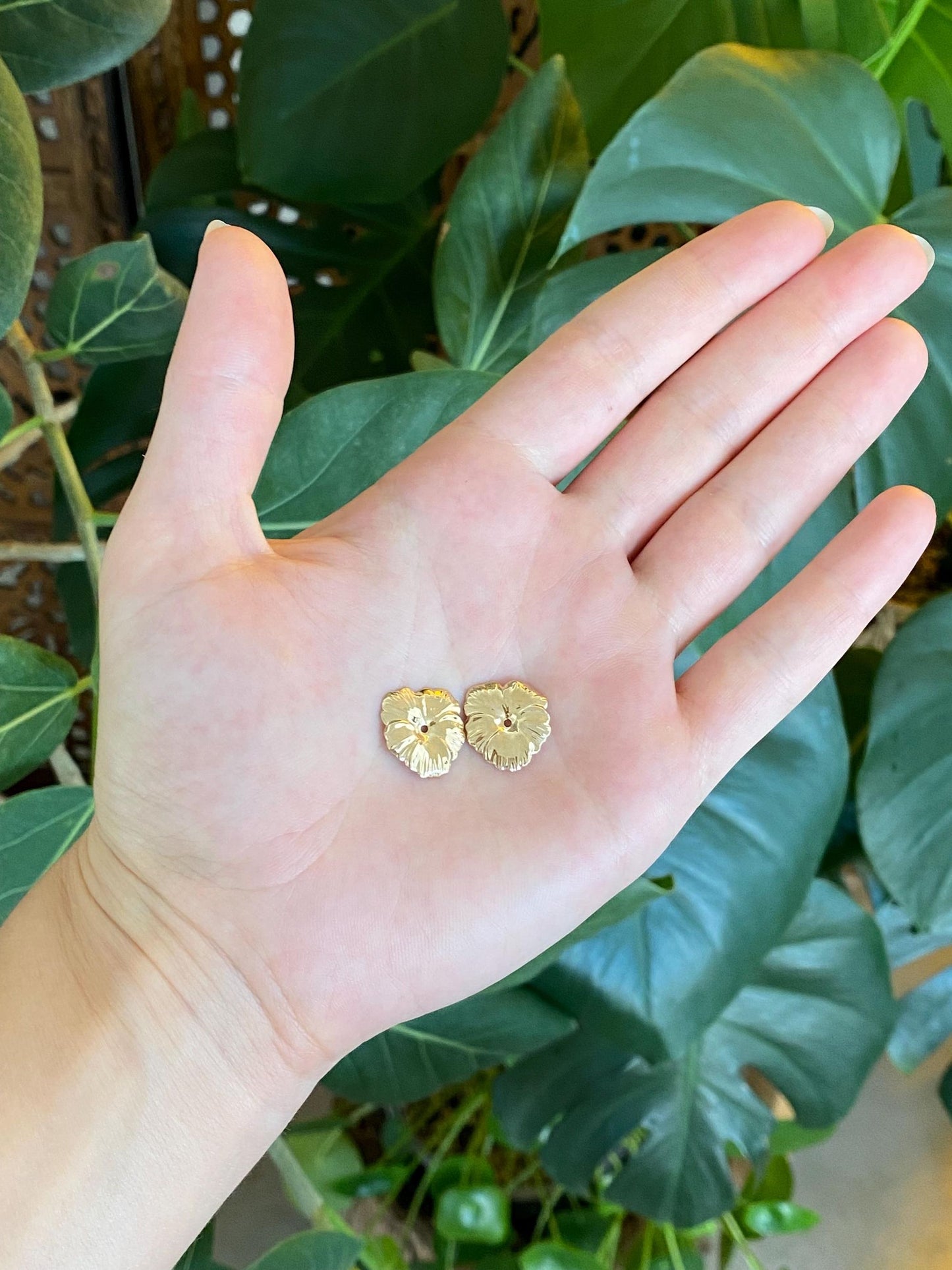 Vintage Solid 14k Yellow Gold Flower Earring Jackets