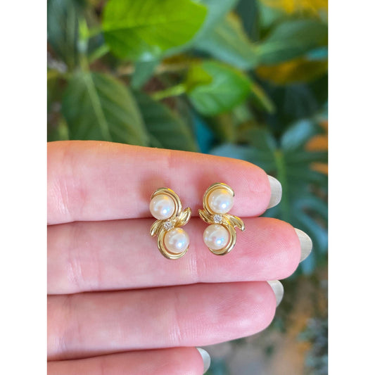 Vintage Solid 14k Yellow Gold Diamond Pearls Stud Earrings