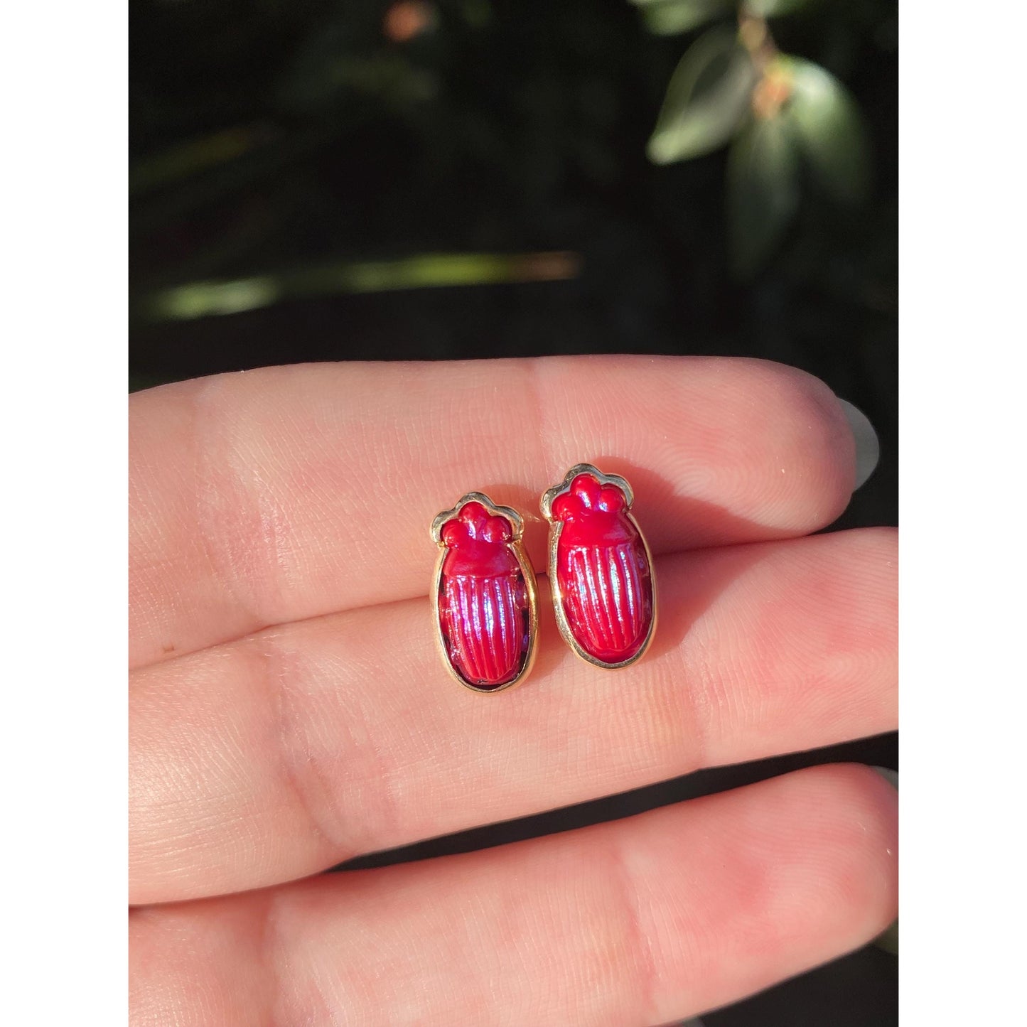 Vintage Solid 14k Yellow Gold Resin Beetle Stud Earrings