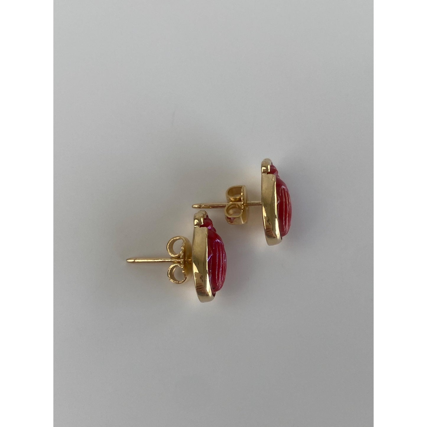 Vintage Solid 14k Yellow Gold Resin Beetle Stud Earrings