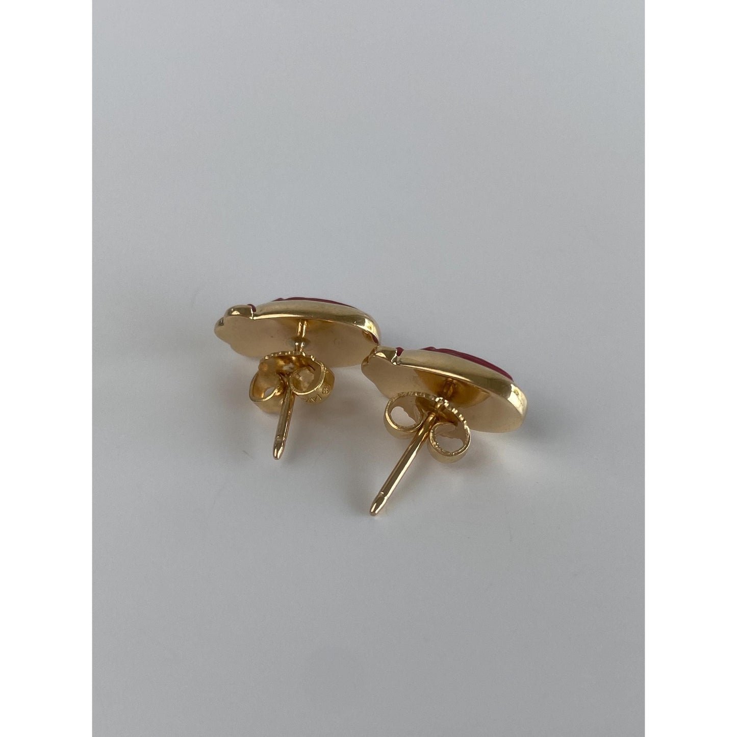 Vintage Solid 14k Yellow Gold Resin Beetle Stud Earrings
