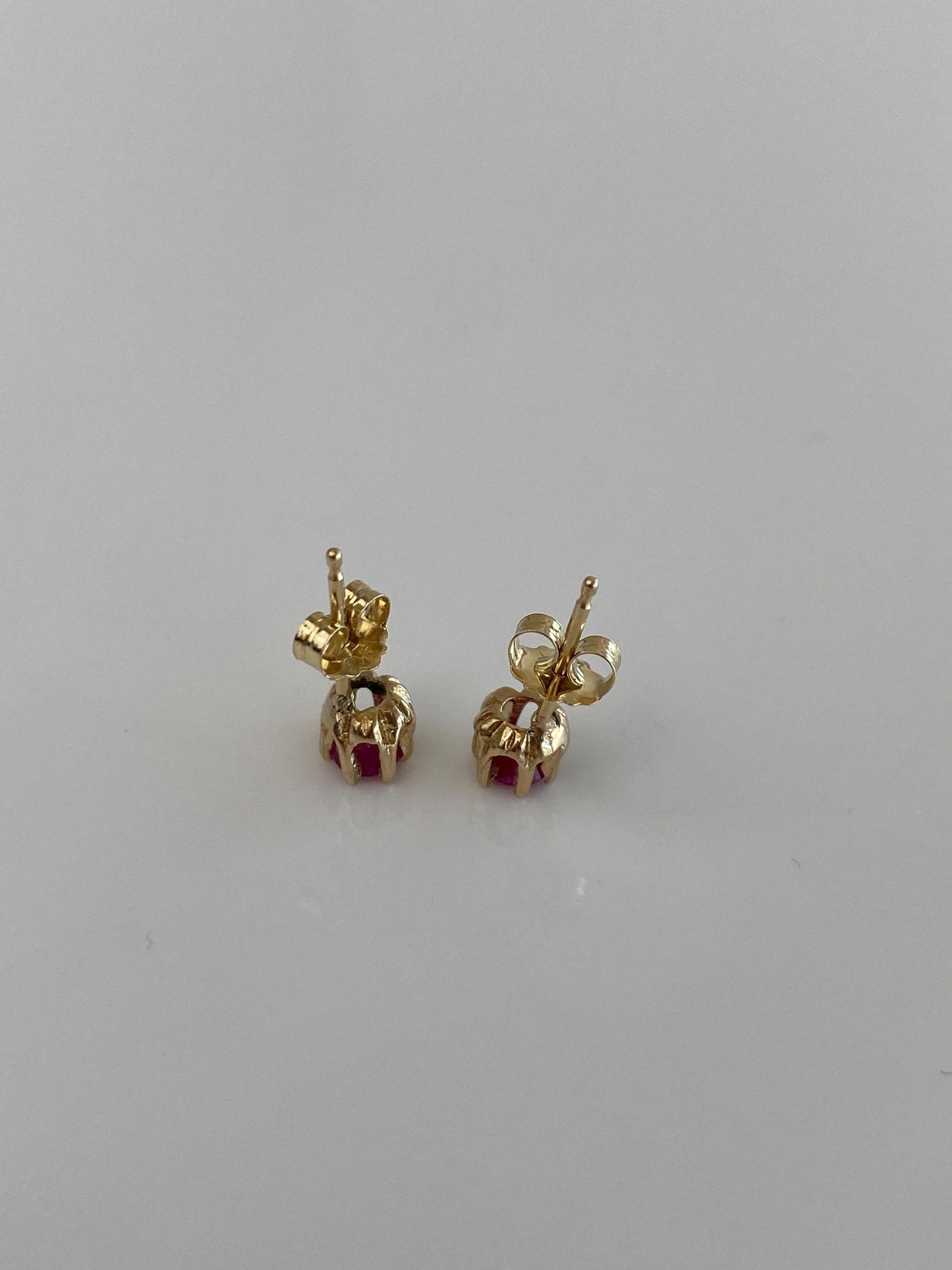 Vintage Solid 14k Yellow Gold Pink Sapphire Stud Earrings