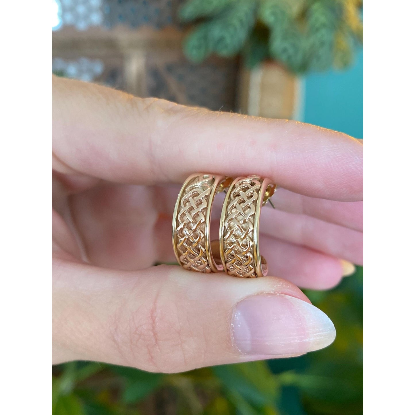 Vintage Solid 10k Yellow Gold Celtic Design Hoop Earrings