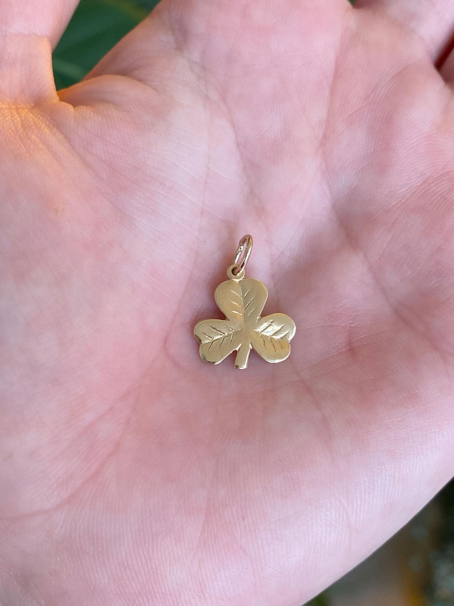 Vintage Solid 9k Yellow Gold Clover Charm