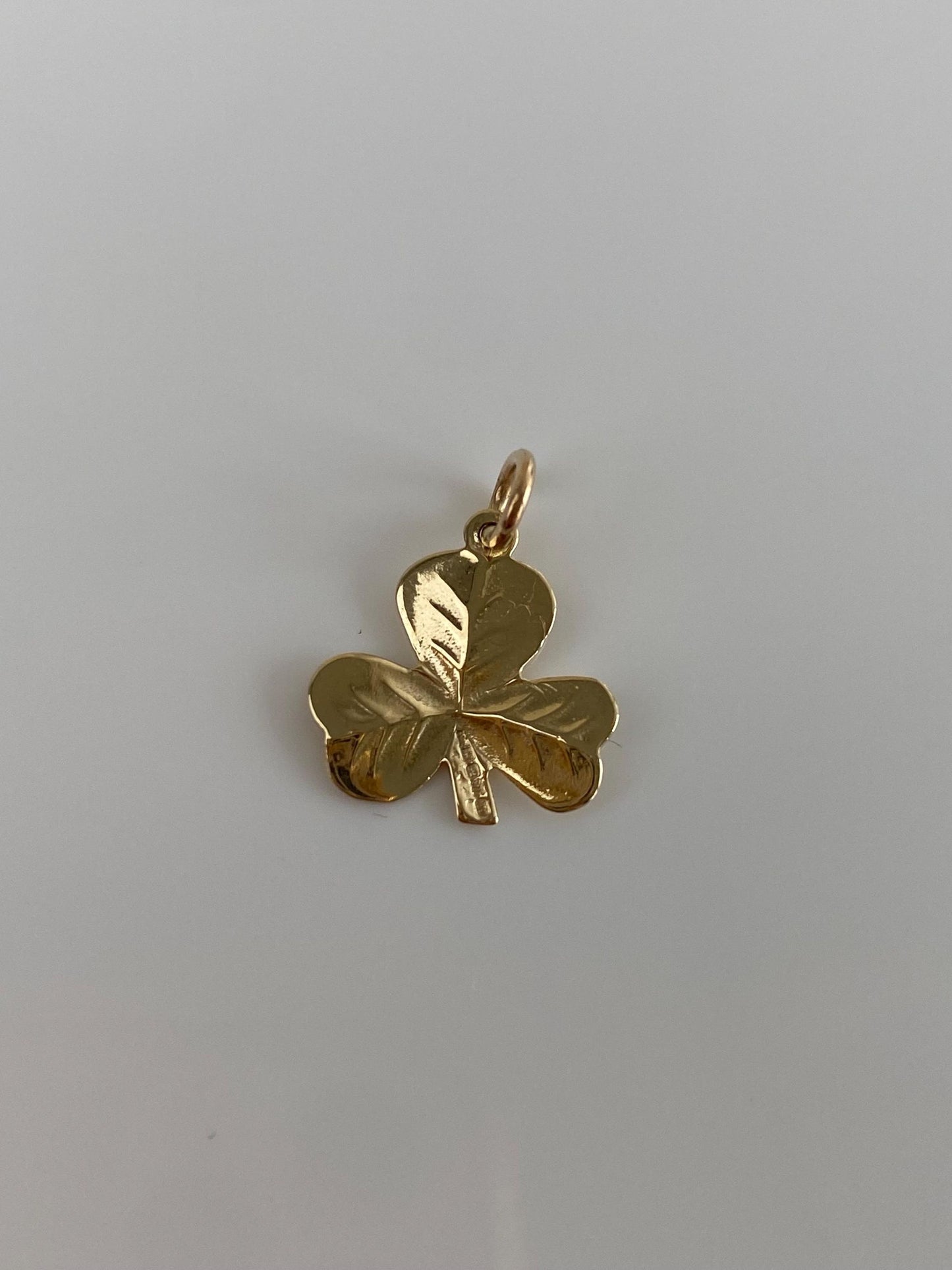 Vintage Solid 9k Yellow Gold Clover Charm