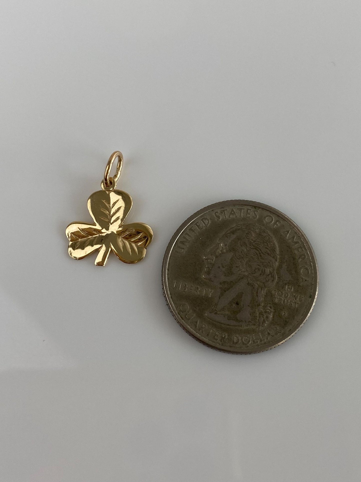 Vintage Solid 9k Yellow Gold Clover Charm