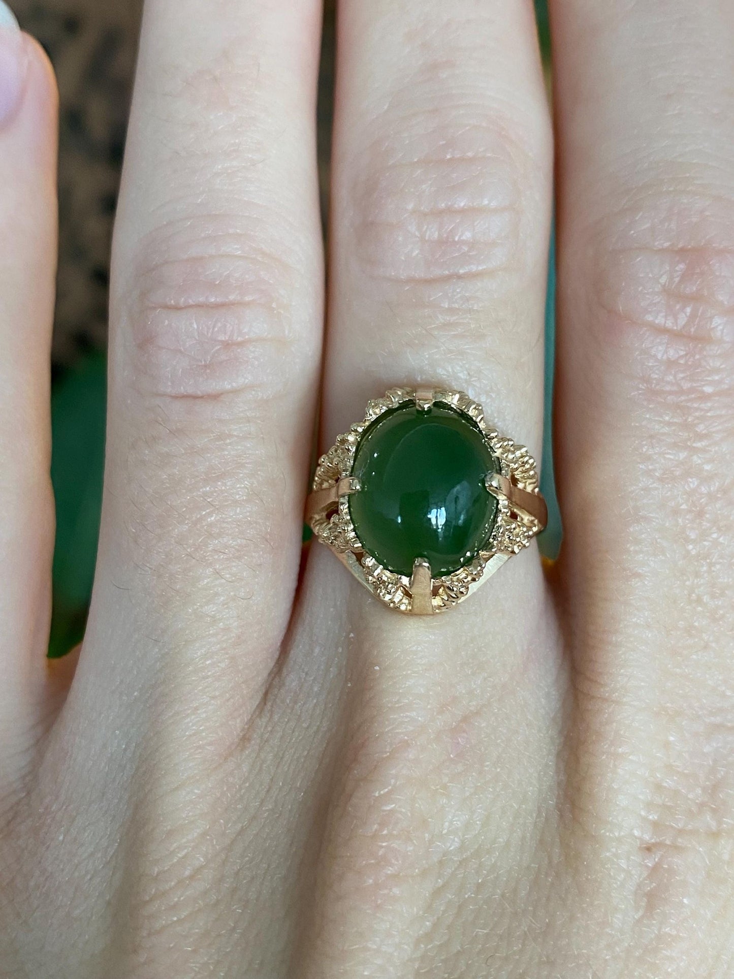 Vintage Solid 10k Yellow Gold Nephrite Ring - Size 6.25