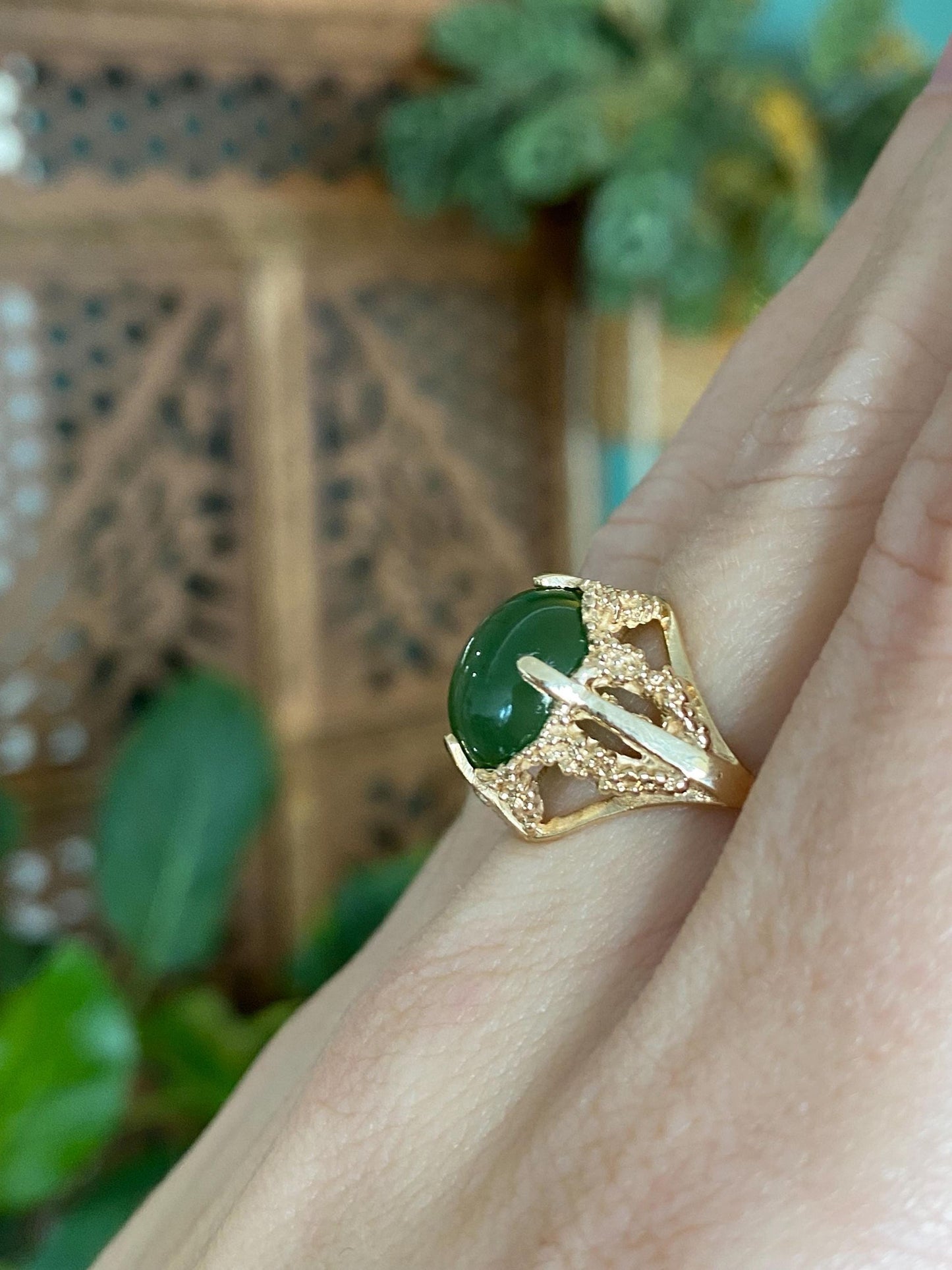 Vintage Solid 10k Yellow Gold Nephrite Ring - Size 6.25