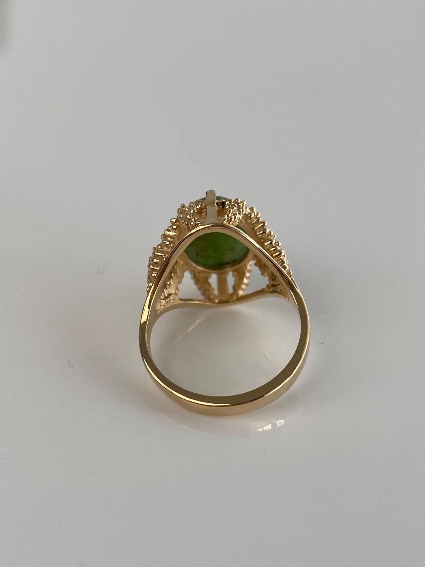 Vintage Solid 10k Yellow Gold Nephrite Ring - Size 6.25