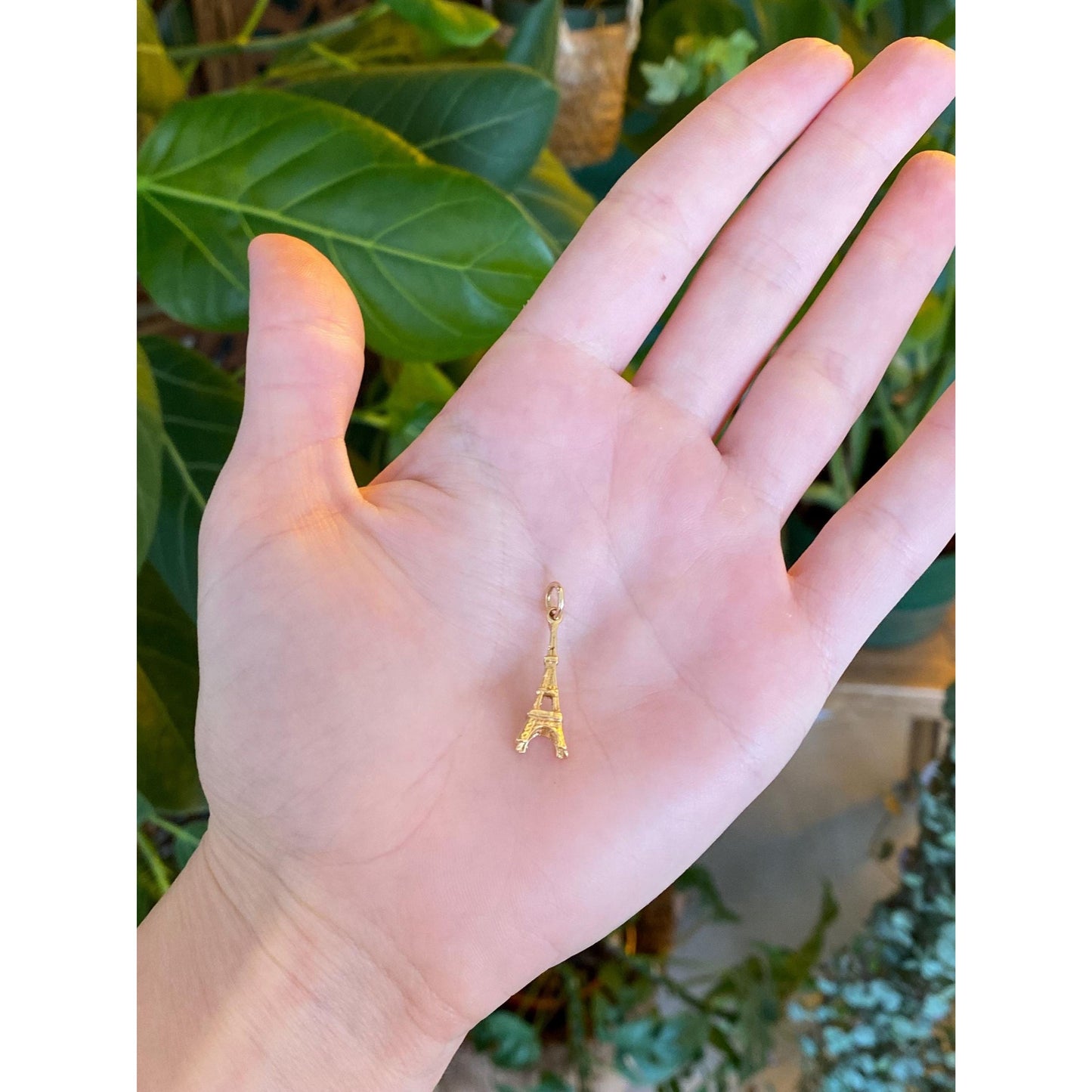 Vintage Solid 18k Yellow Gold Eiffel Tower Charm