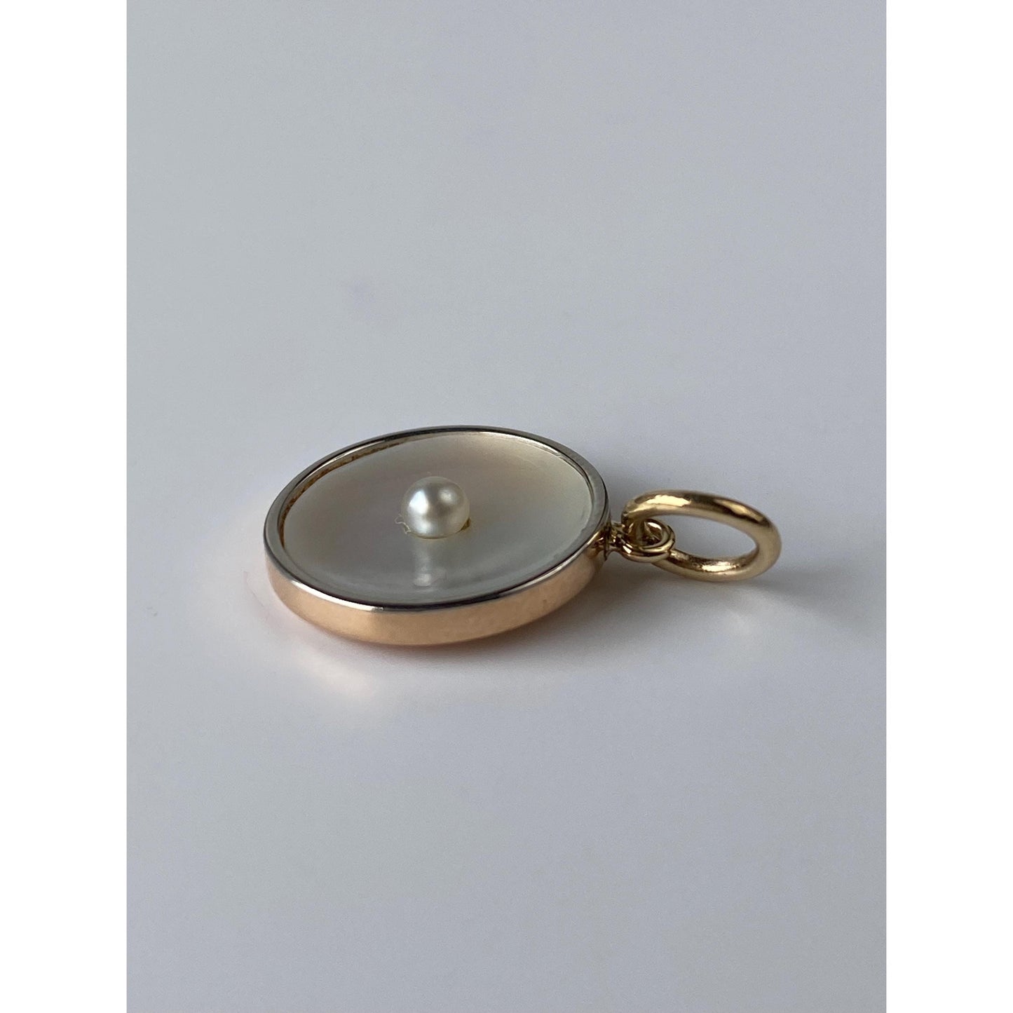 Vintage Solid 14k Yellow Gold Mother Of Pearl Cufflink Conversion Charm