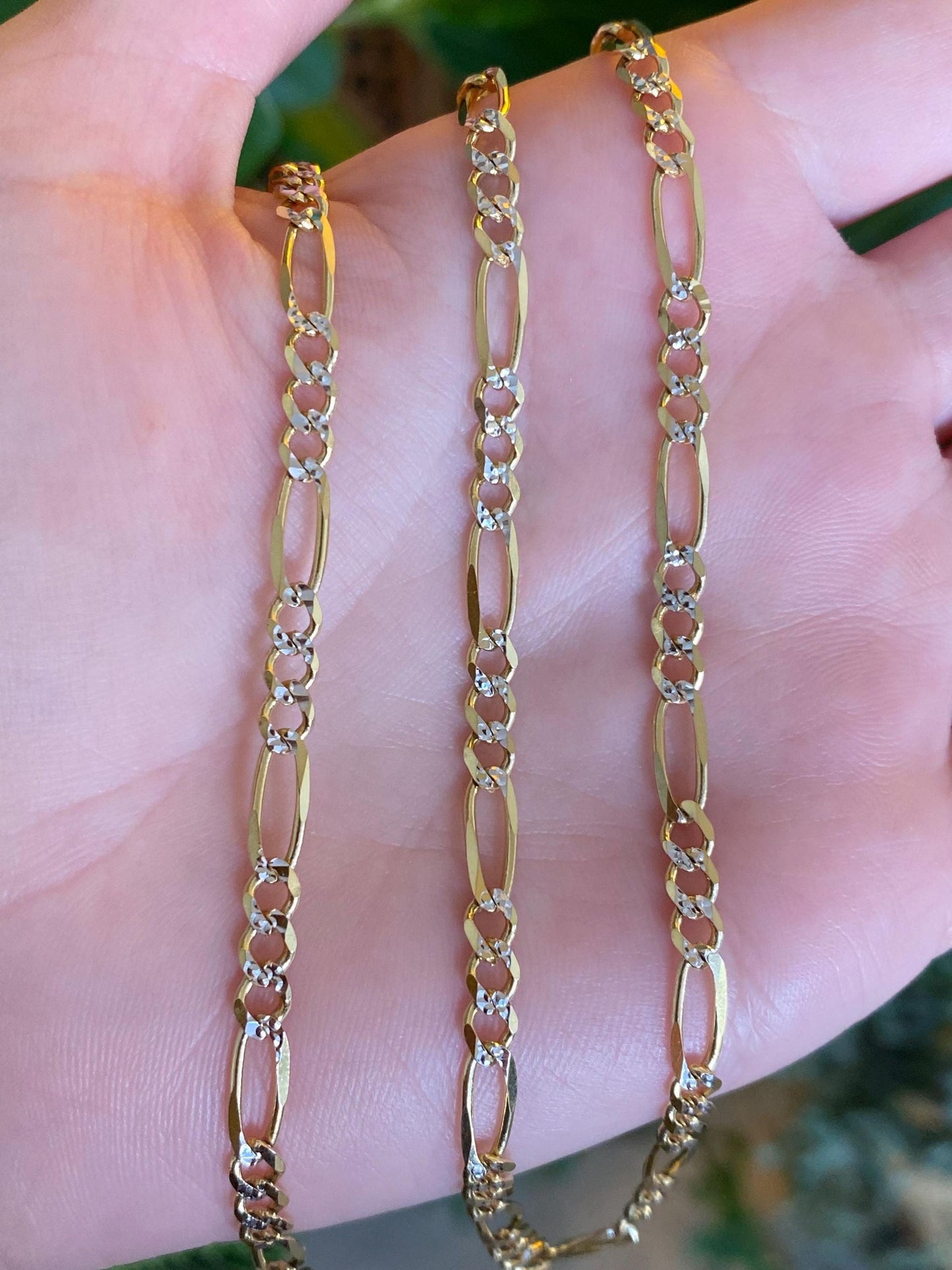 Vintage Solid 10k White & Yellow Gold Figaro Chain Necklace - 22 inches