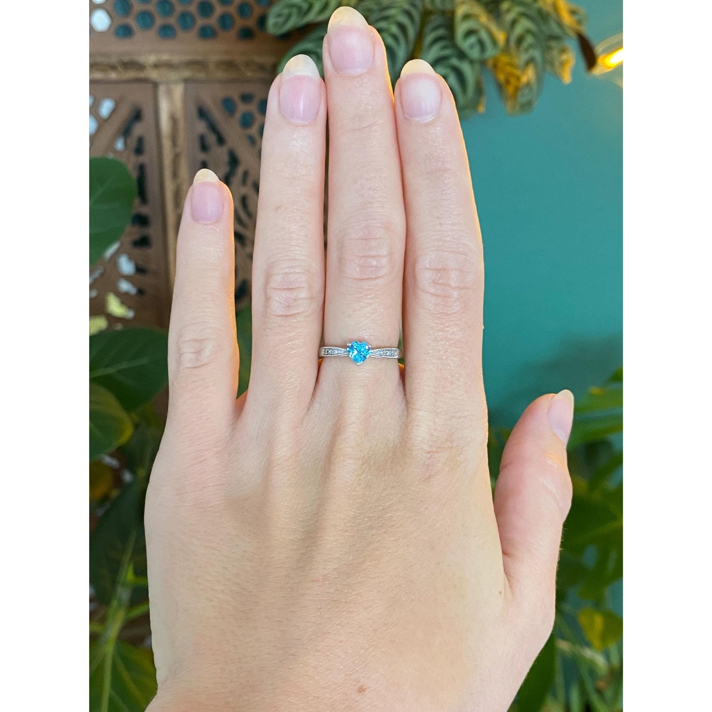 Vintage Solid 10k White Gold Diamond Topaz Heart Ring - Size 6.25