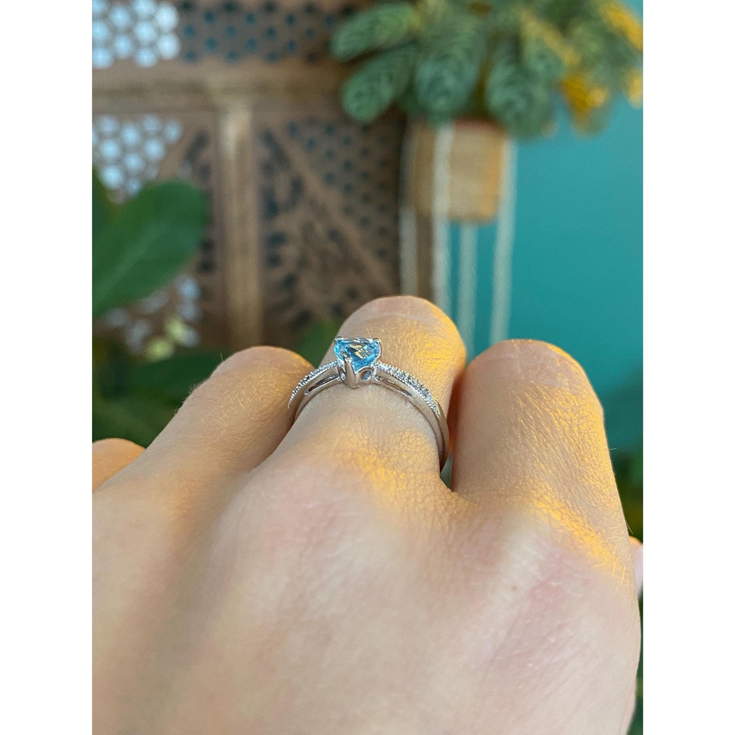 Vintage Solid 10k White Gold Diamond Topaz Heart Ring - Size 6.25