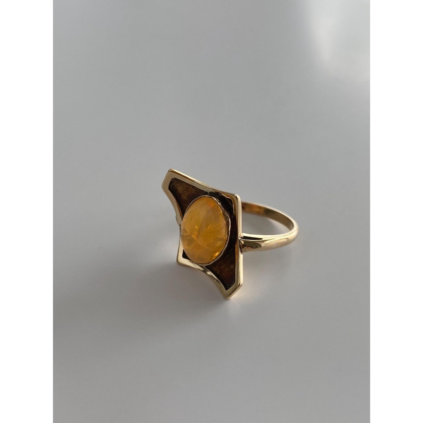 Vintage Solid 14k Yellow Gold Mexican Fire Opal Ring Band - Size 5.75