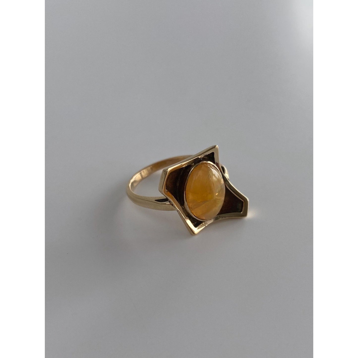 Vintage Solid 14k Yellow Gold Mexican Fire Opal Ring Band - Size 5.75