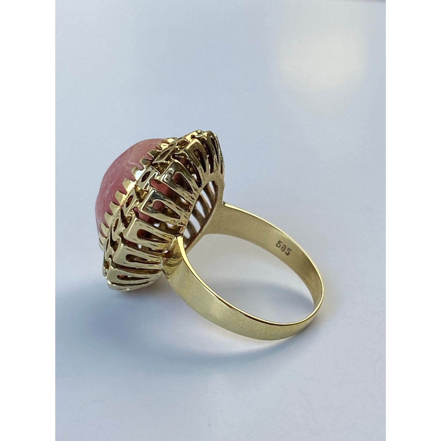 Vintage Solid 14k Yellow Gold Rhodolite Cocktail Ring - Size 7.75