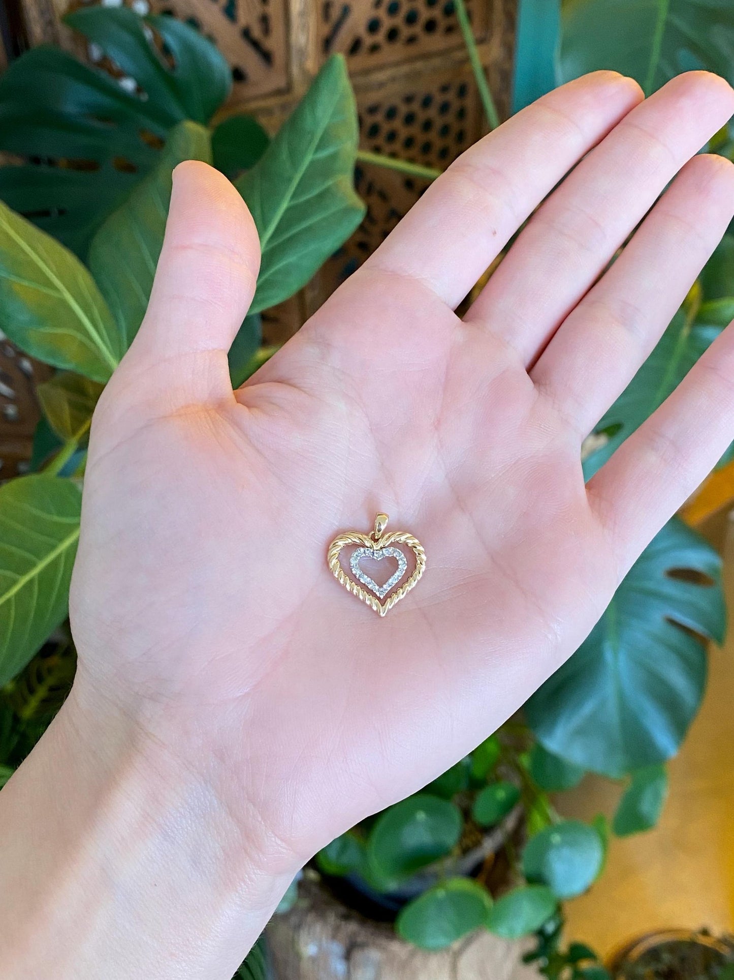 Vintage Solid 14k White & Yellow Gold Diamond Hearts Charm