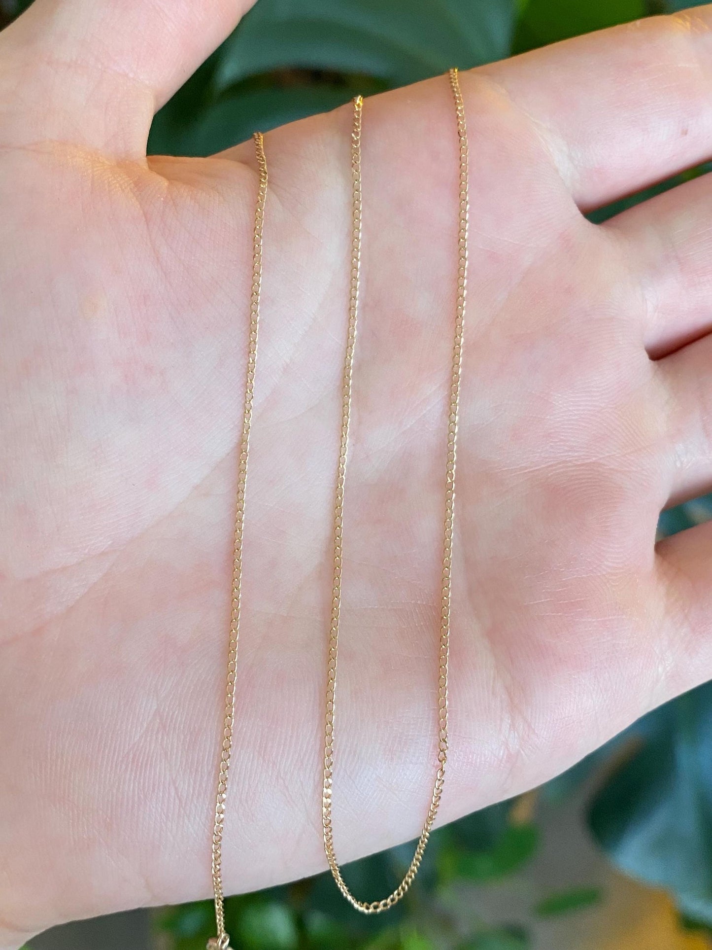 Vintage Solid 14k Yellow Gold Dainty Curb Chain Necklace - 16.5 inches
