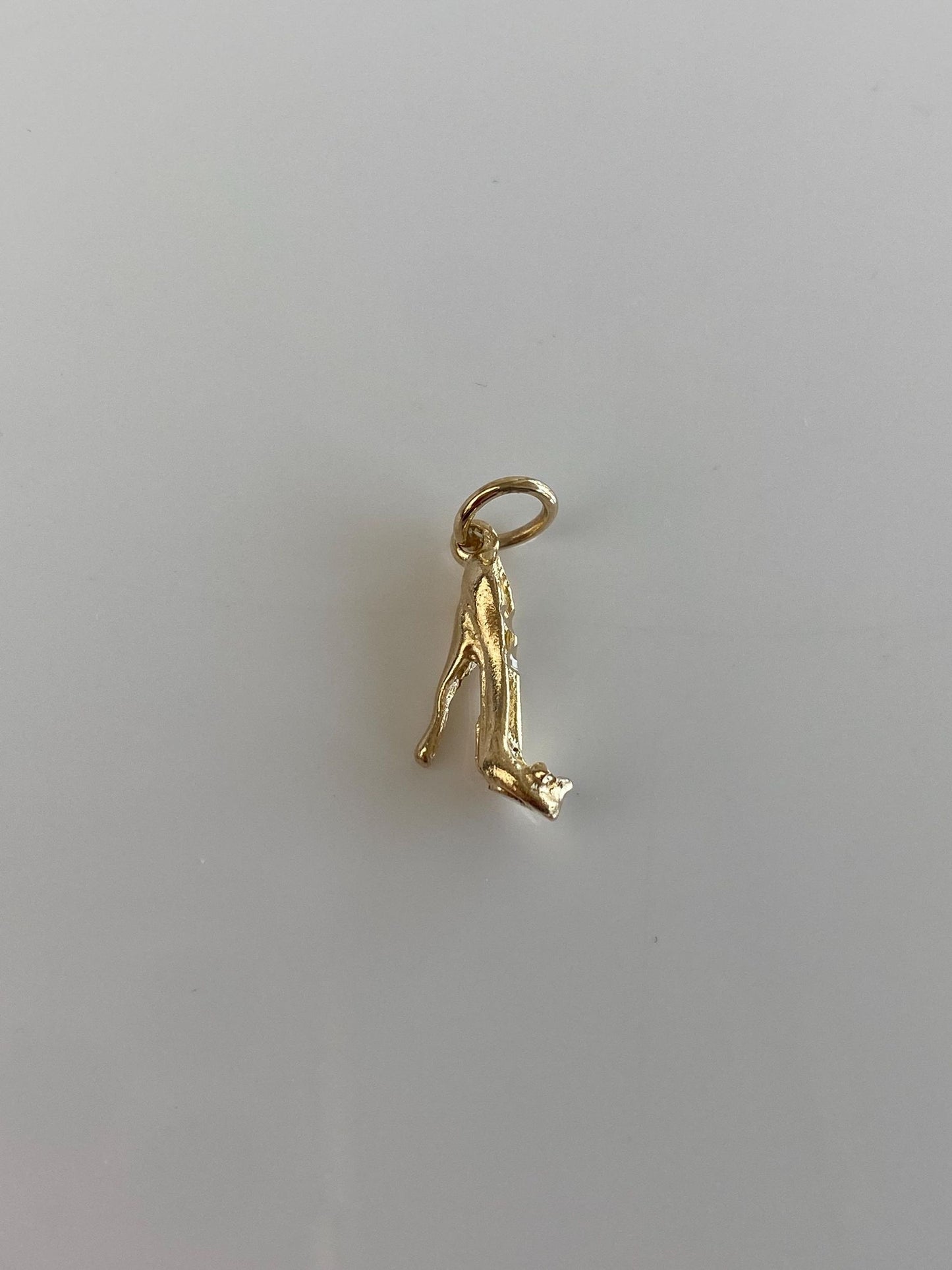 Vintage Solid 14k Yellow Gold Diamond Cut High Heel Charm