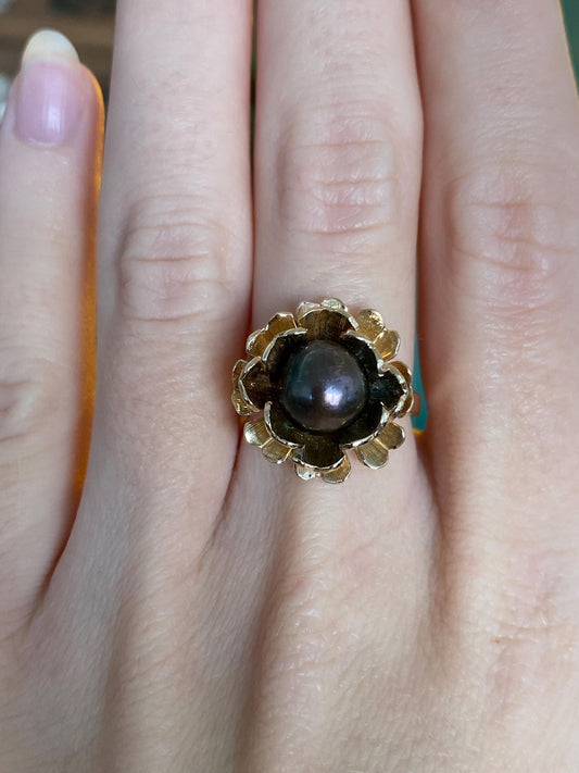 Vintage Solid 14k Yellow Gold Peacock Pearl Flower Ring - Size 6