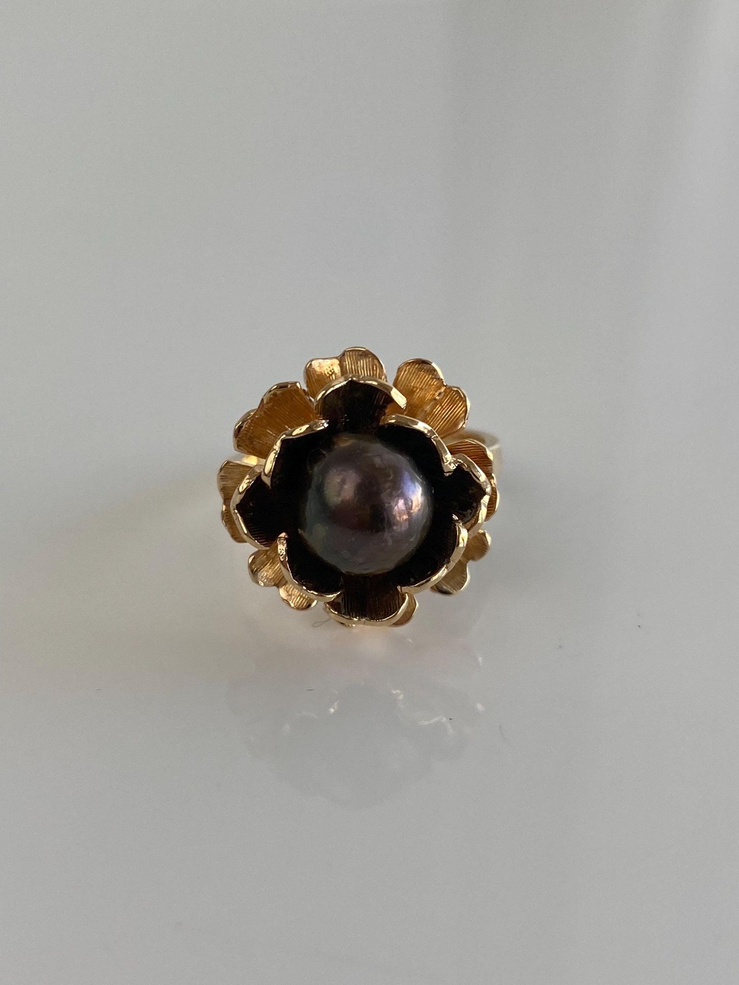 Vintage Solid 14k Yellow Gold Peacock Pearl Flower Ring - Size 6