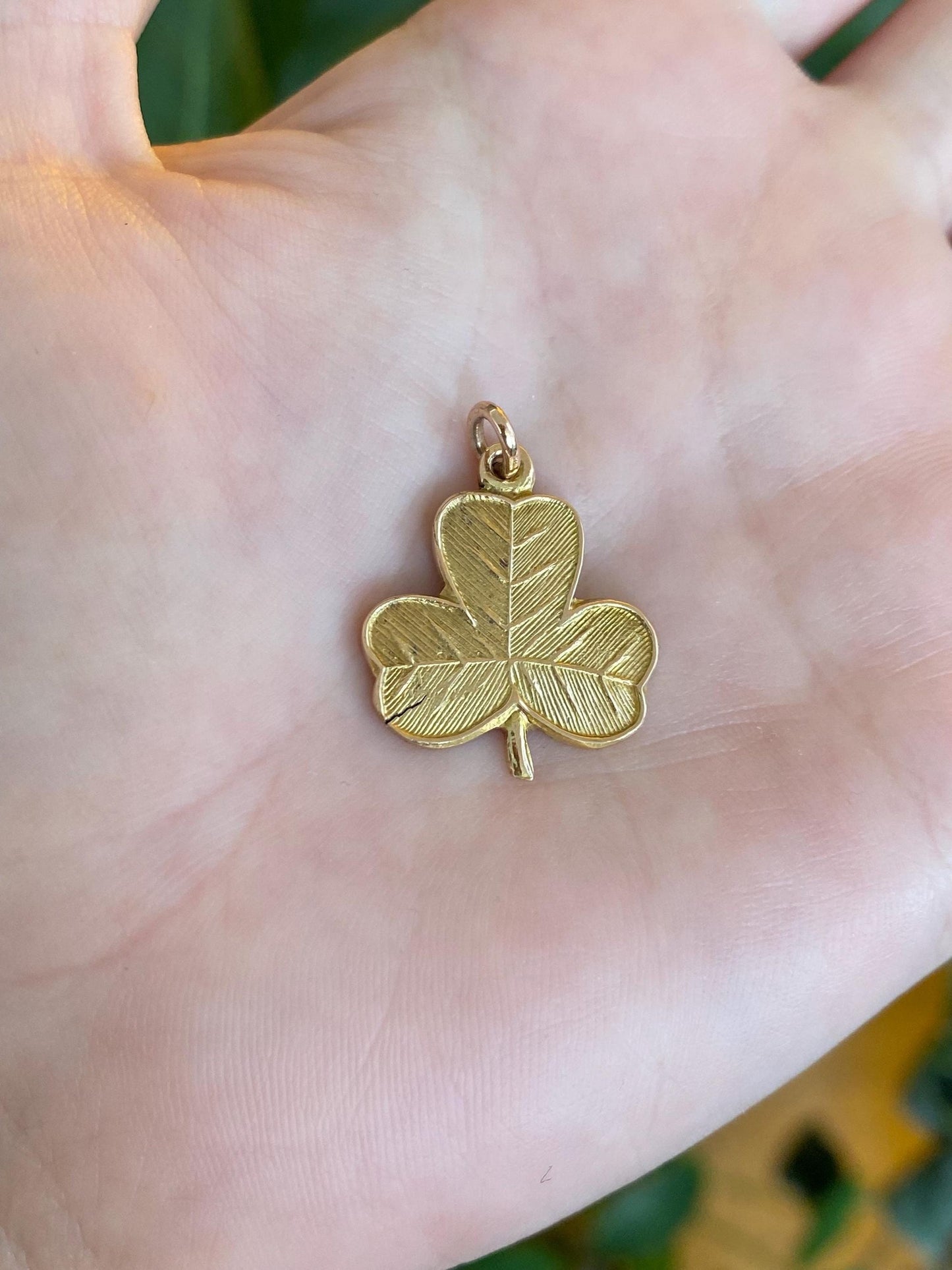 Vintage Solid 9k Yellow Gold Shamrock Clover Charm