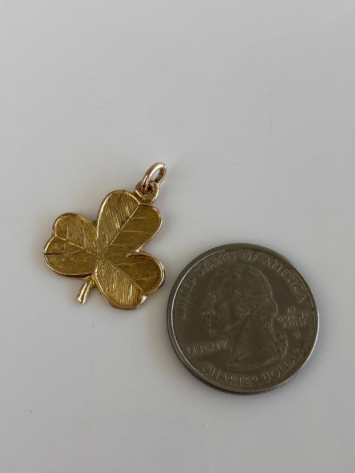 Vintage Solid 9k Yellow Gold Shamrock Clover Charm