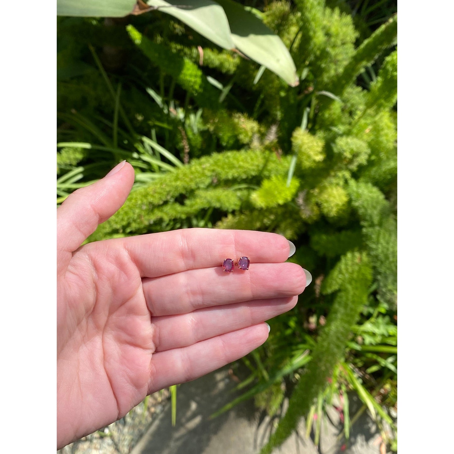 Vintage Solid 18k Yellow Gold Pink Spinel Stud Earrings