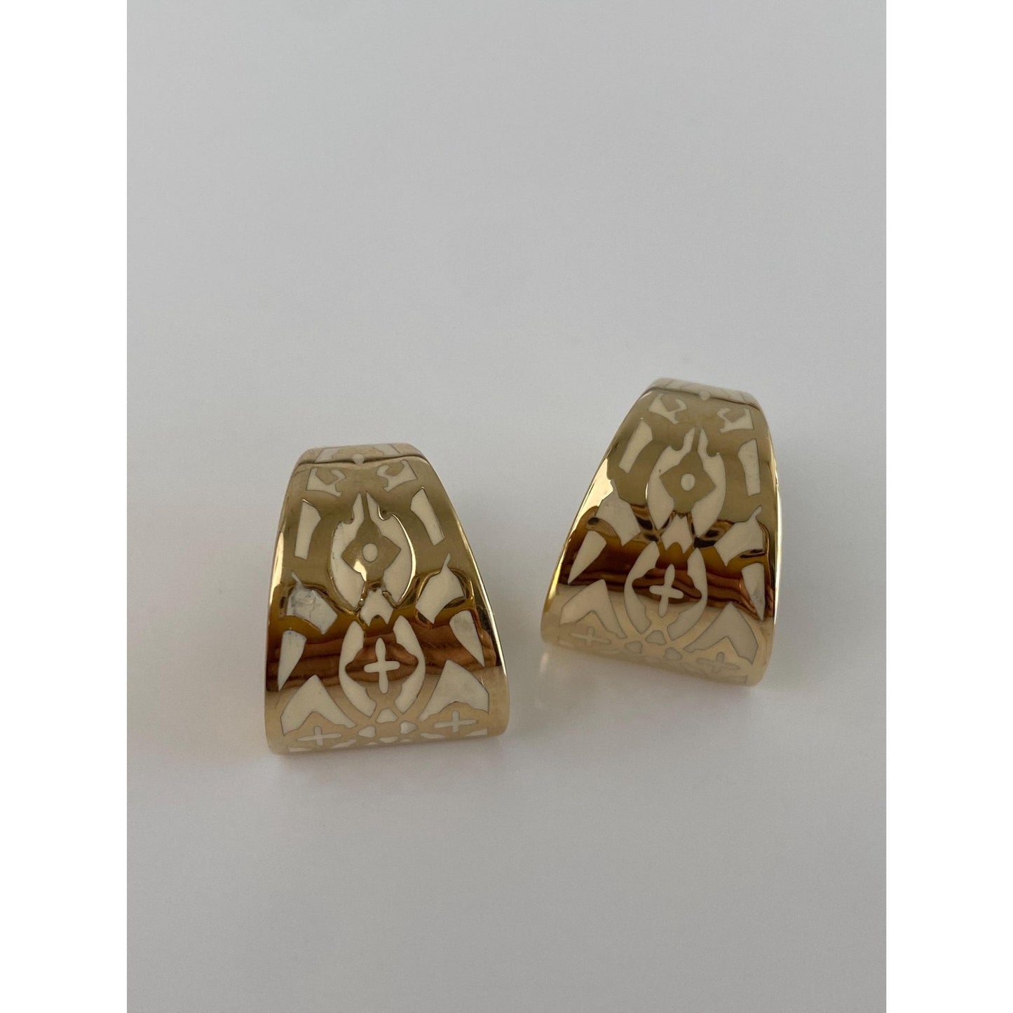 Vintage 14k Yellow Gold White Enamel Drop Earrings