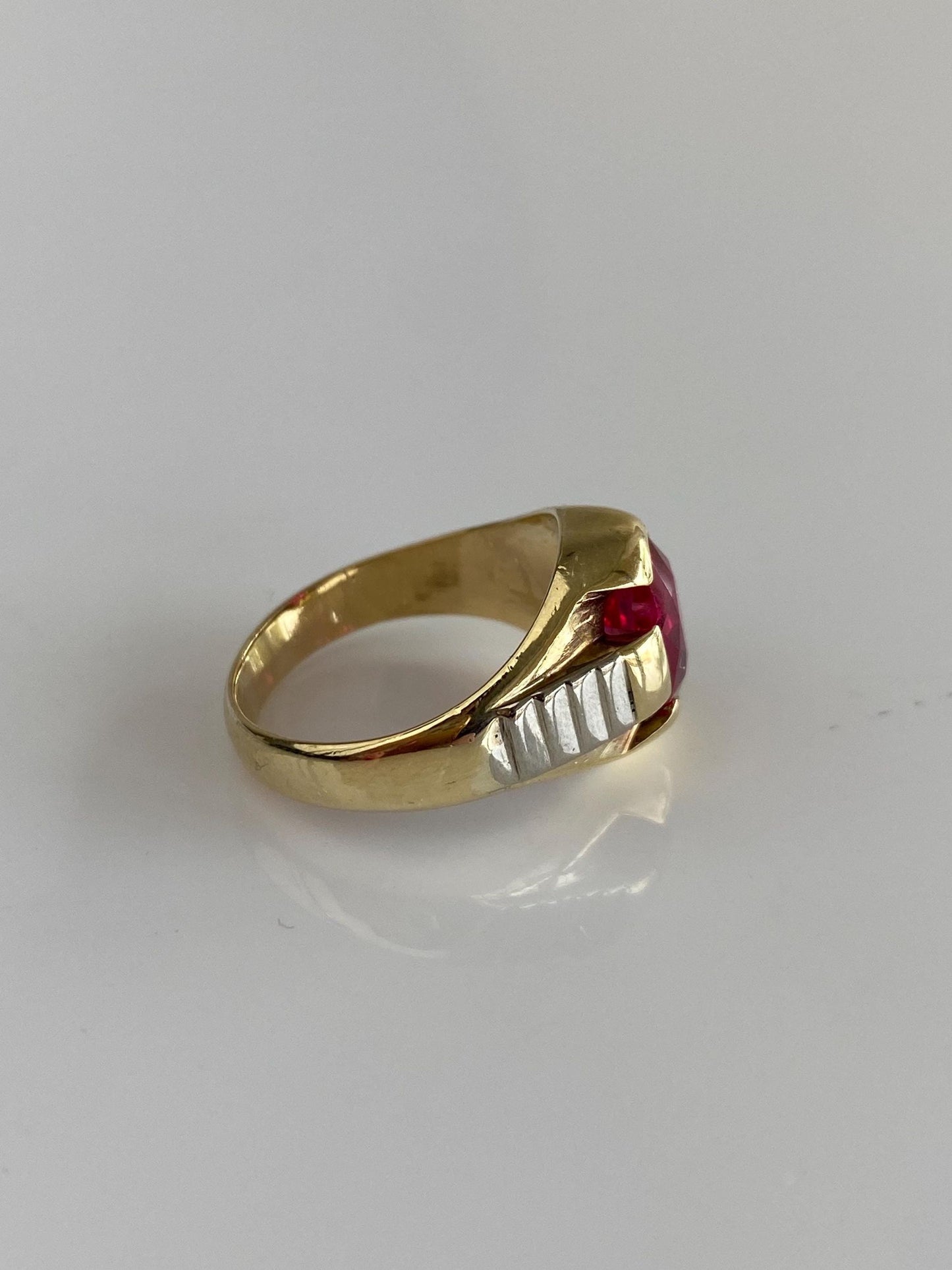 Vintage Solid 10k White & Yellow Gold Pink Sapphire Signet Ring - Size 7.25