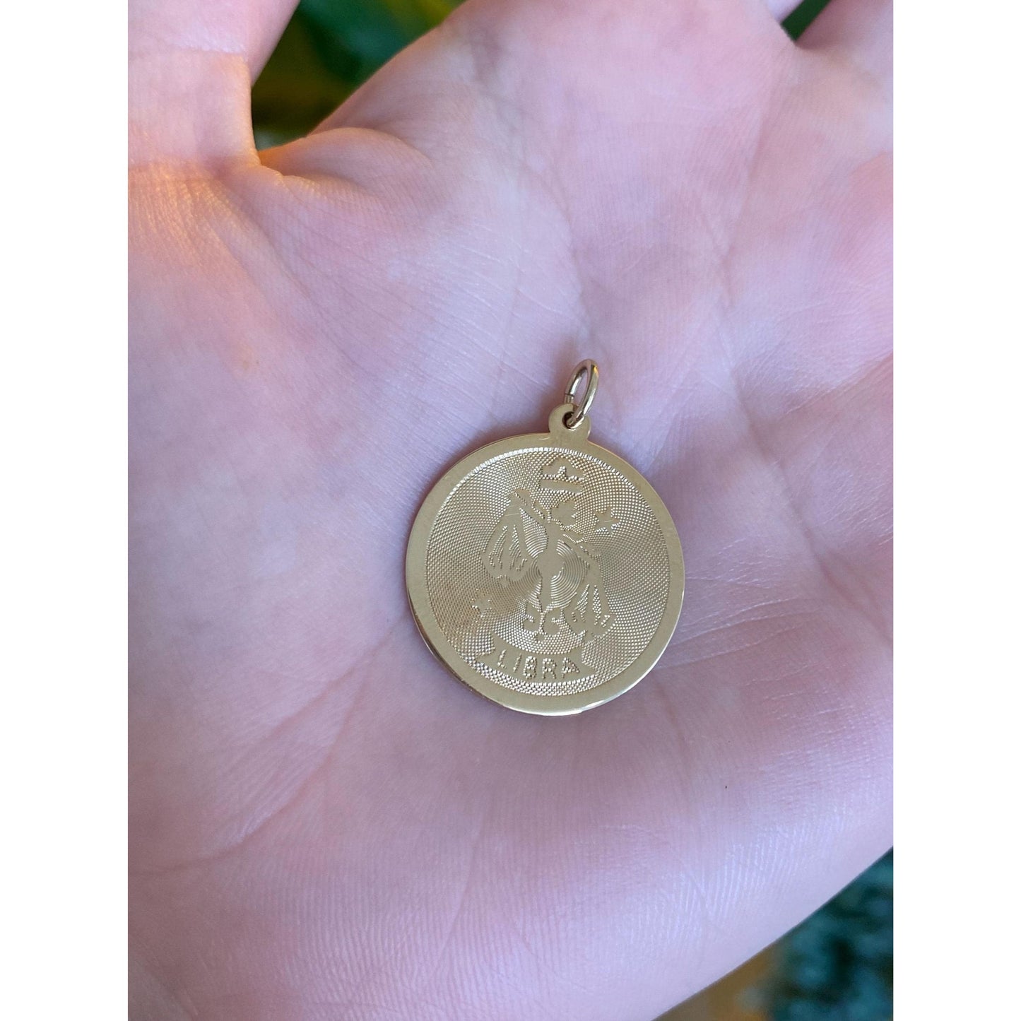 Vintage Solid 10k Yellow Gold Libra Scales Zodiac Charm