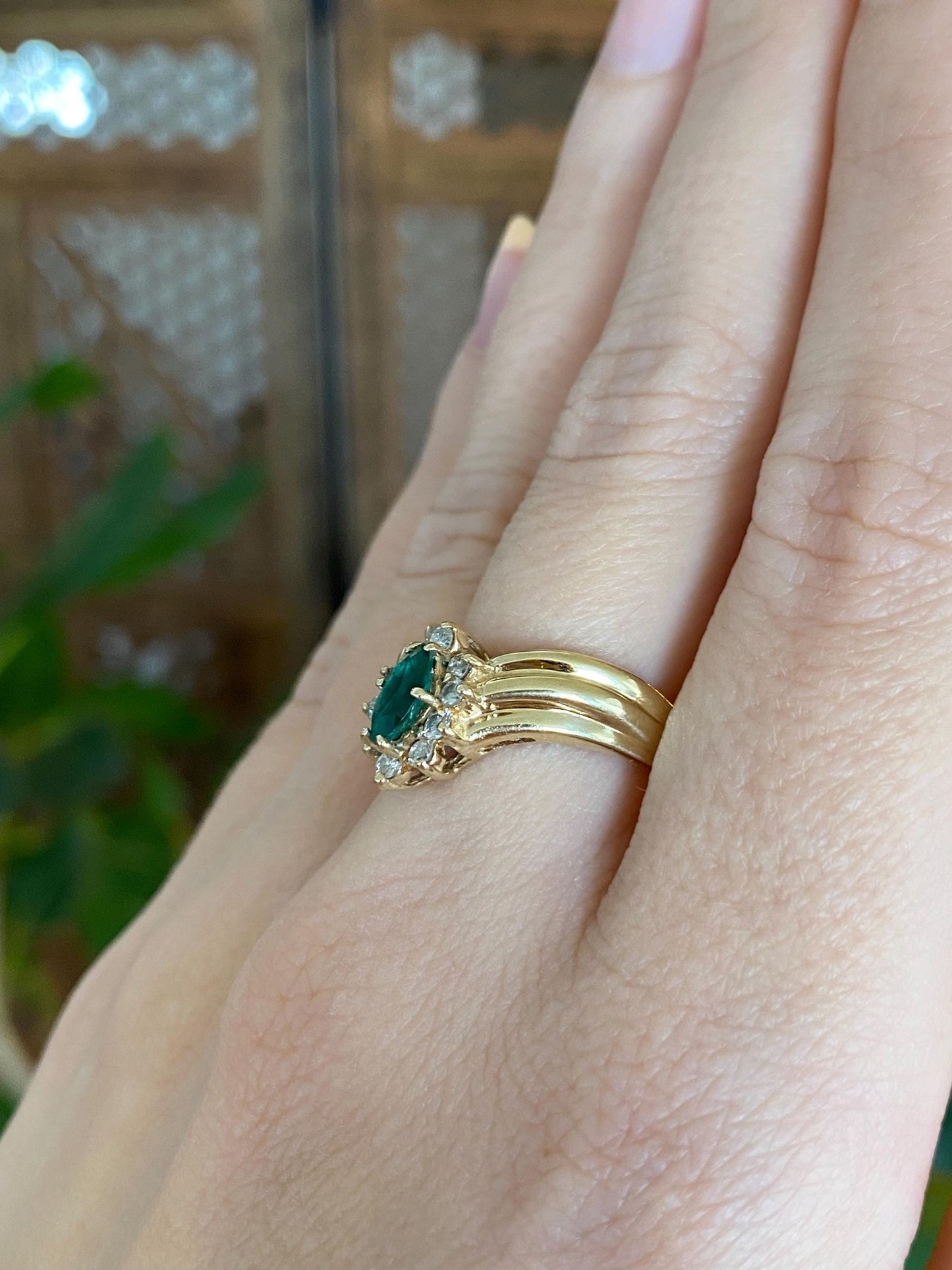Vintage Solid 14k Yellow Gold Diamond Halo Emerald Designed Chevron Ring - Size 8.25