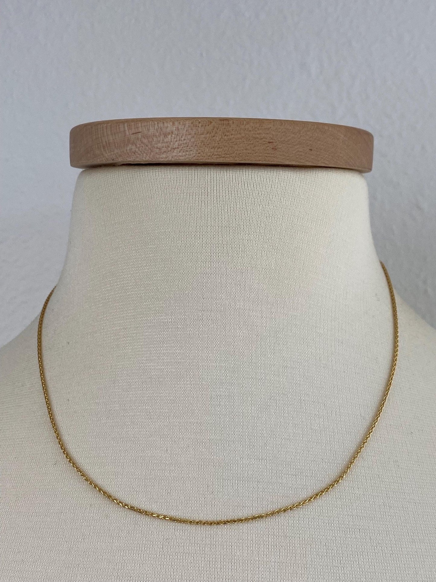 Vintage Solid 14k Yellow Gold Diamond Cut Slim Wheat Chain Necklace - 18 inches