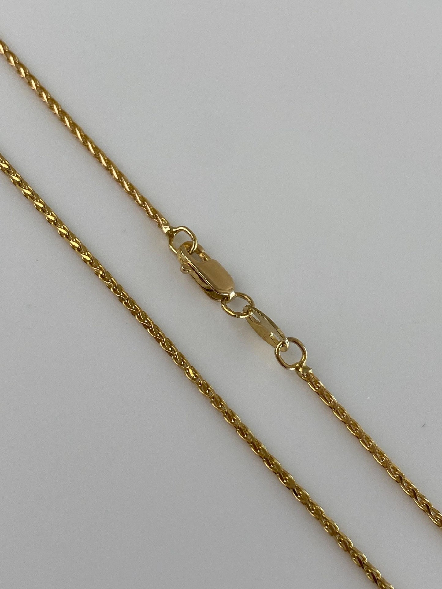 Vintage Solid 14k Yellow Gold Diamond Cut Slim Wheat Chain Necklace - 18 inches