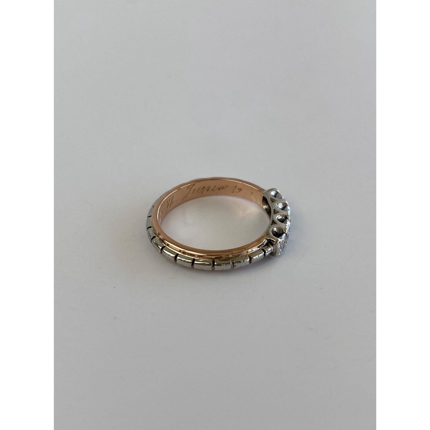 Vintage Solid 18k White & Rose Gold Diamond Ring Band - Size 5.5