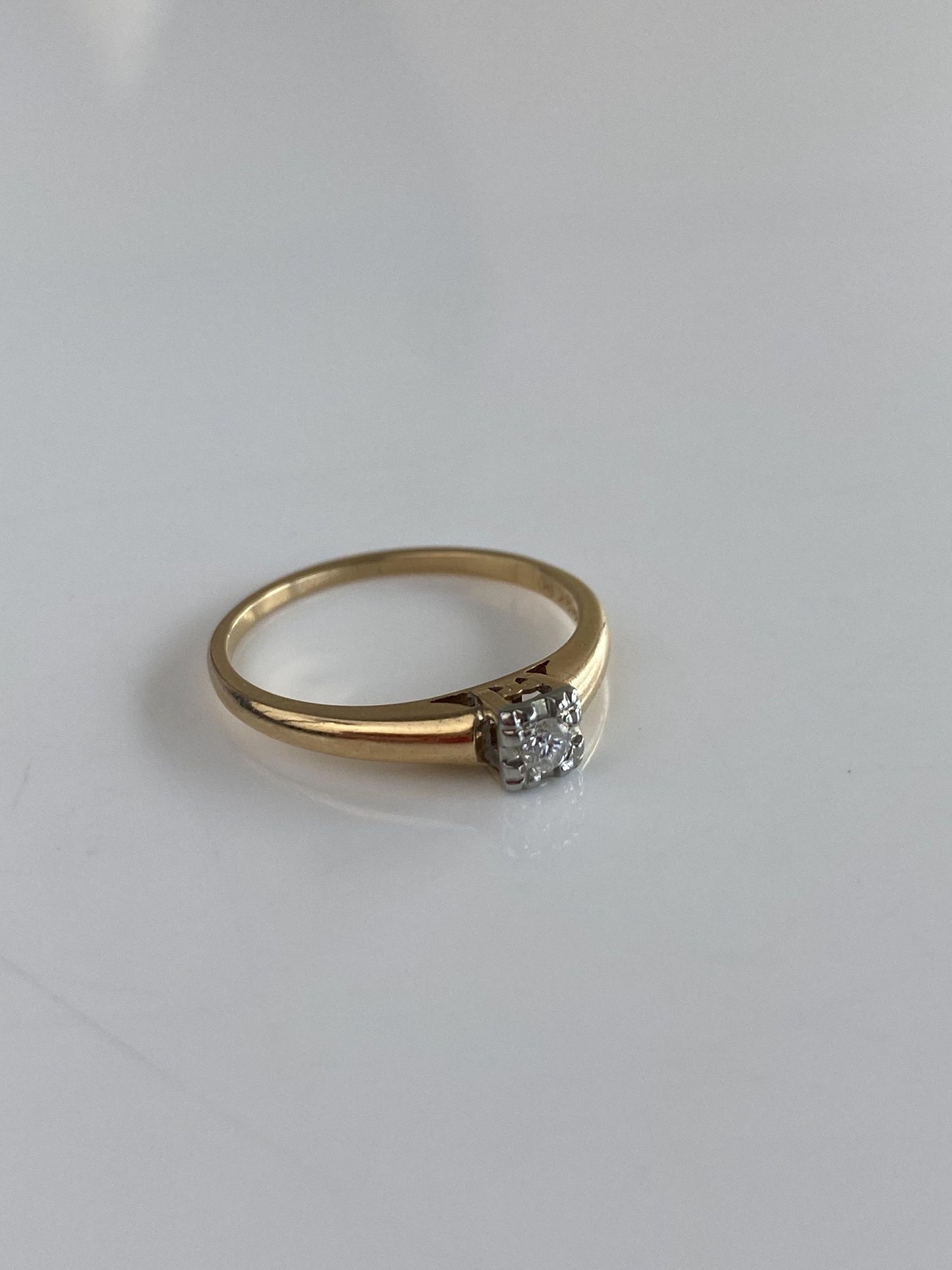 Vintage Solid 14k White & Yellow Gold Diamond Ring - Size 6.5